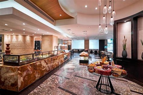 fine dining restaurants in pasay|Marriott Cafe, Pasay .